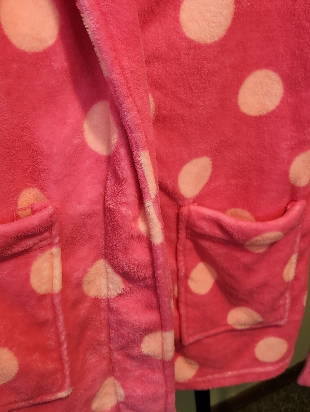 PINK Victoria's Secret Plush Robe - Picture 5 of 10